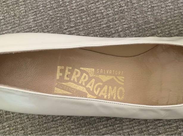 Salvatore Ferragamo Vintage  Calf Leather Shoes in size 6.5 AAA Extra Narrow