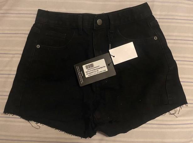 Pretty Little Thing Black Denim Shorts