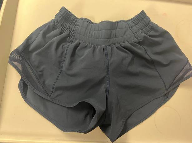 Lululemon  Hotty Hot Short 2.5”