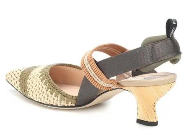 Fendi  Colibri Raffia Slingback Kitten Heels in Olive Green size 38 / 8