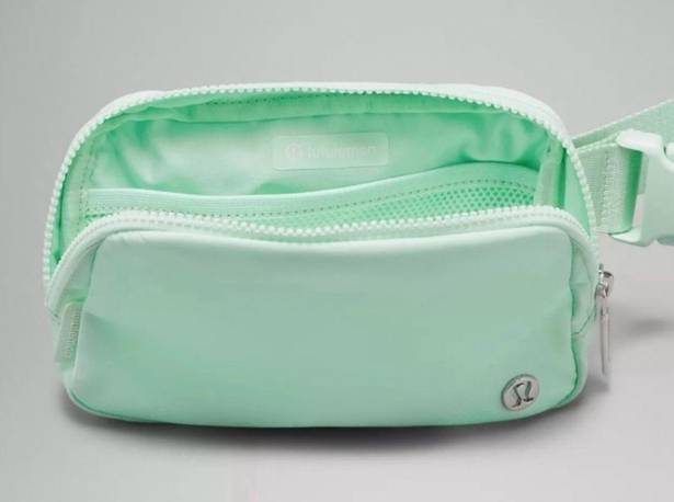 Lululemon Mint  Belt Bag