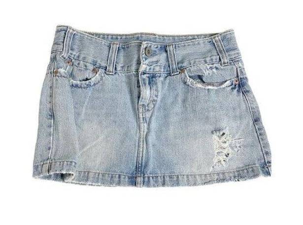 American Eagle Women’s Denim Mini Skirt  Outfitters Size 4 Distressed Summer