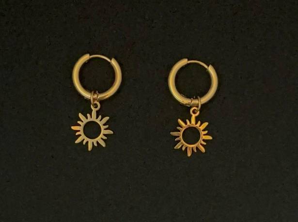 18K Gold Plated Sun Dangle Drop Earrings for Women