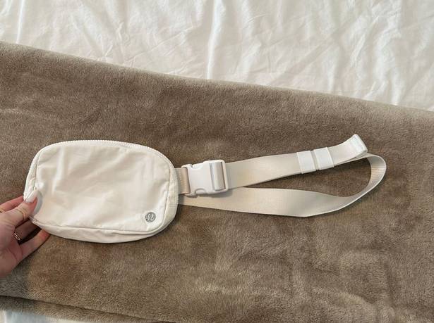 Lululemon White Belt Bag