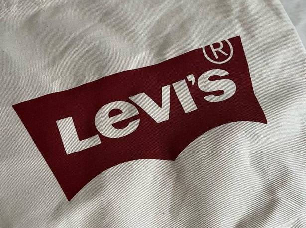 Levi’s  Beige Logo Canvas Tote Bag 14.5” x 15” NEW