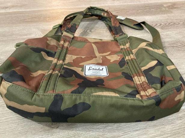 Krass&co Herschel Supply . Strand Camo Diaper Bag w/ Changing Pad Unisex Large