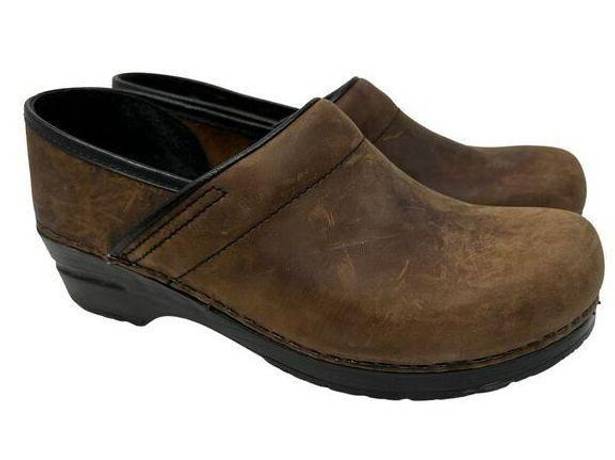 5.11 Sanita Clogs Women's Size 41 US 10. Brown Oiled Leather Slip On