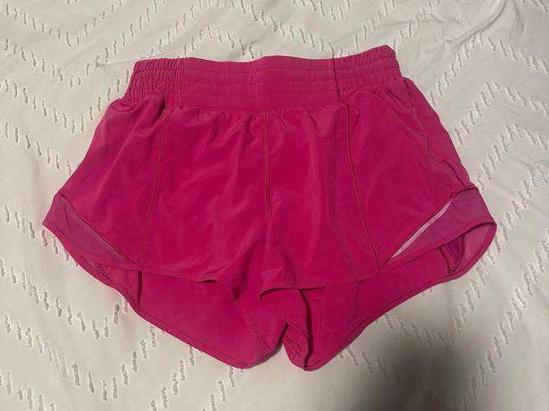 Lululemon Hotty Hot Short High-Rise 2.5” Sonic Pink