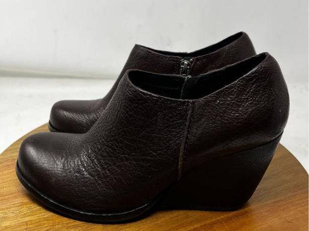 Kork-Ease  Size 8 Holmes Leather Zip Chocolate Brown Womens Wedge Ankle Bootie