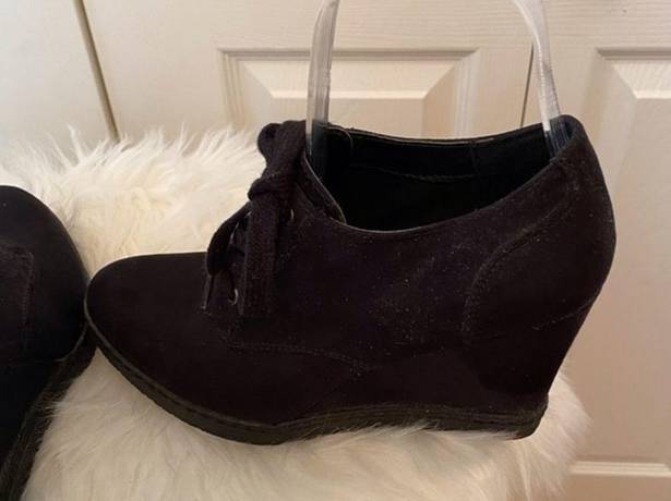 X-Appeal  Black Wedge Ankle Boot Size 6