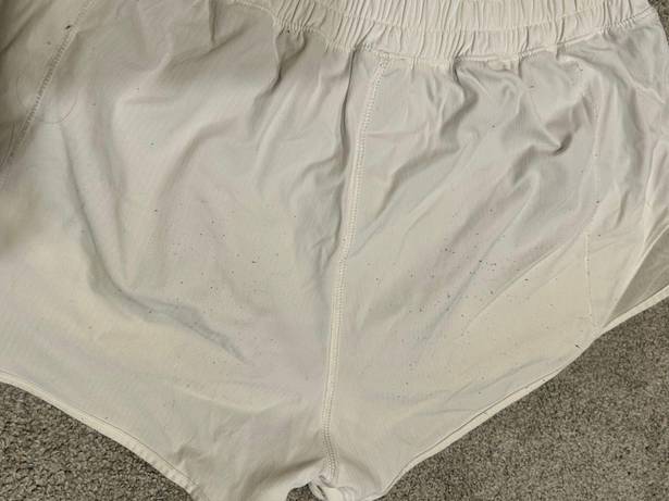 Lululemon Hotty Hot Short 2.5”