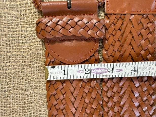 Vintage Women’s Tan Woven Leather Belt And Buckle 0