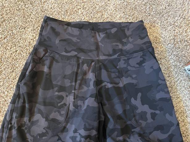 Old Navy Active Camp Joggers