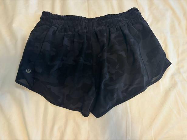 Lululemon Hotty Hot Short 2.5”