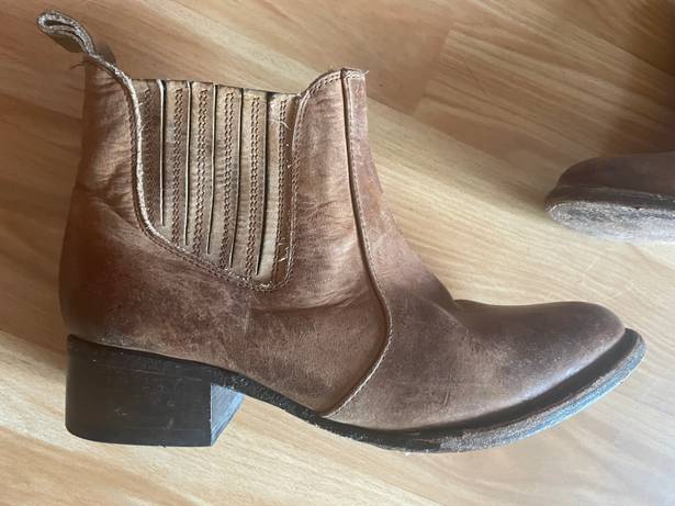 FREEBIRD by Steven Super Cute  Brown Lasso Booties - Sz 8