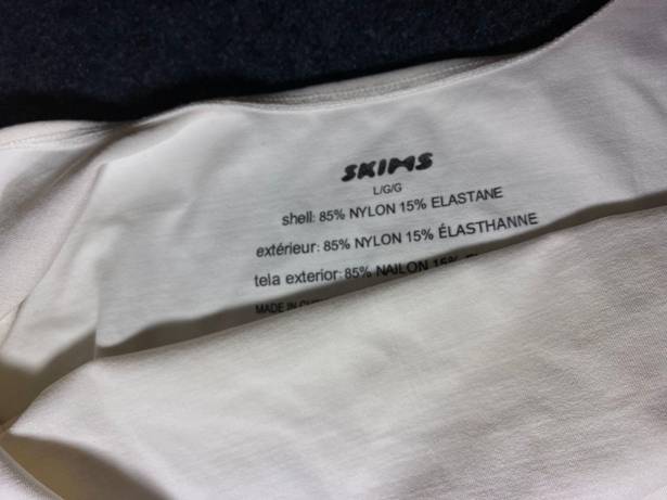 SKIMS Soft Smoothing Bodysuit