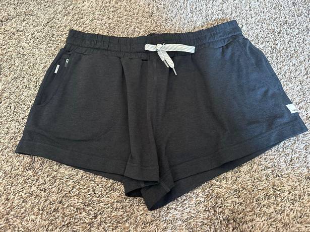 Vuori Halo Shorts