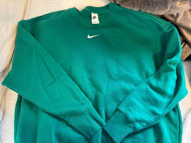 Nike crew neck