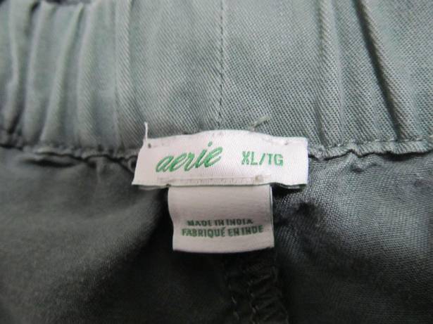 Aerie size Xl paperback shorts