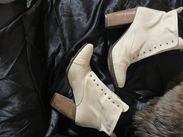 ALLSAINTS Spitalfield Cream Slide Boots