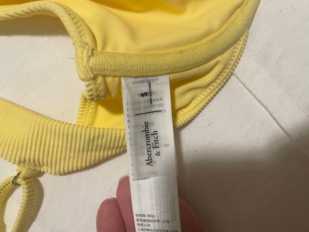 Abercrombie & Fitch High Apex Underwire Bikini Top Yellow