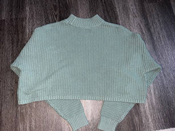 Hollister Green Cropped Sweater