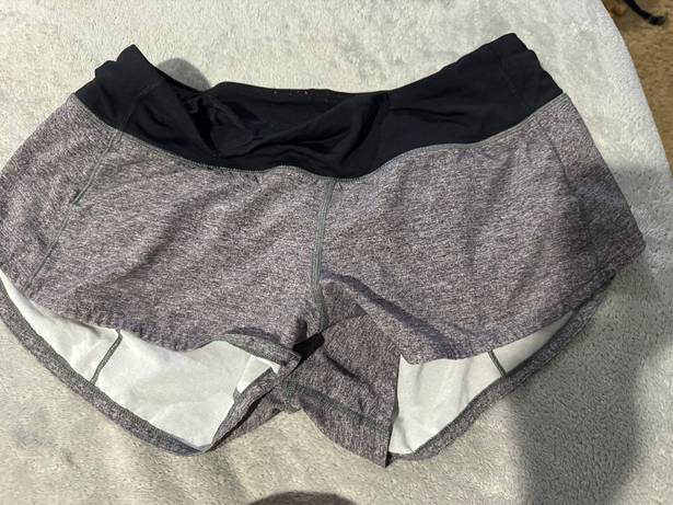 Lululemon Hotty Hot Short 2.5”