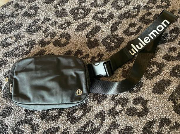 Lululemon Black Belt Bag