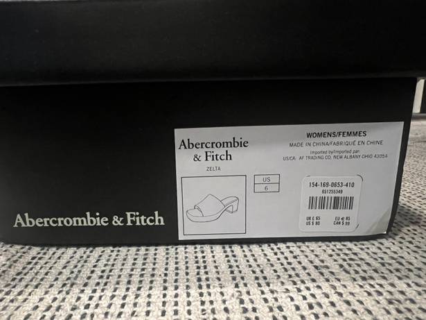 Abercrombie & Fitch  Retro Sandal 