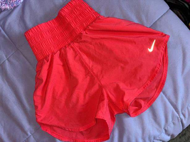 Nike Dri-Fit Shorts Pink