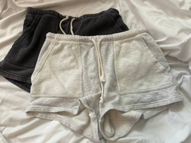 Aerie 2 Pairs:  On-a-Roll Fleece High-Waisted Short