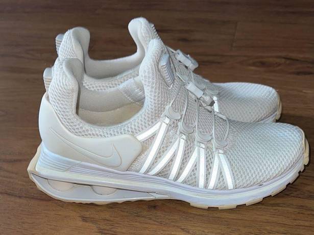 Nike shoes size 6 White