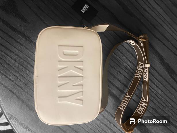 DKNY Tilly Bag Crossbody Shoulder Unisex Adjustable Strap