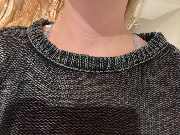 American Eagle Outfitters Cropped Sweater