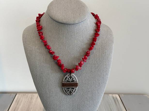 Coldwater Creek Fabulous Beaded  Necklace Red Stone Chips Silver Pendant