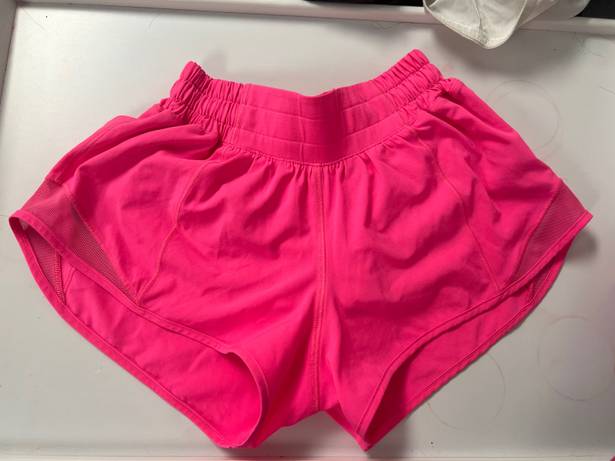 Lululemon Hotty Hot Short 2.5”