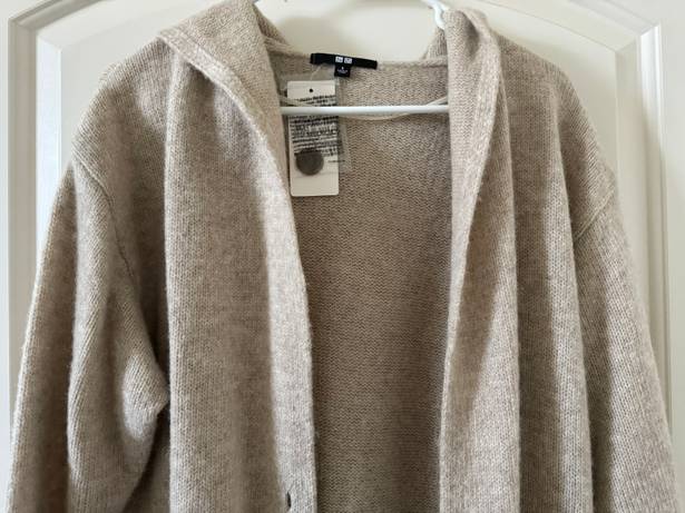 Uniqlo NWT  wool hooded knitted coat