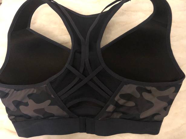 Layer8 NEW Maximum Support Ladies Sports Bra Medium 32c 34b 36a Gray/Navy Camo Print