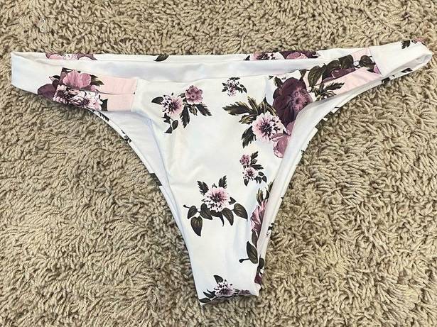 Agua Bendita  Floral Bikini Size Small