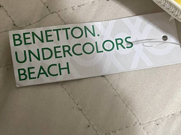 United Colors Of Benetton Benetton undercolors beach O- ring bikini halter top Sz: S Cup: B