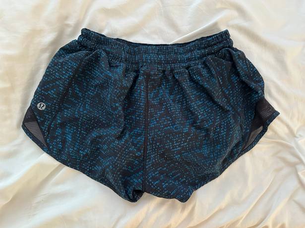 Lululemon Hotty Hot Short 2.5”