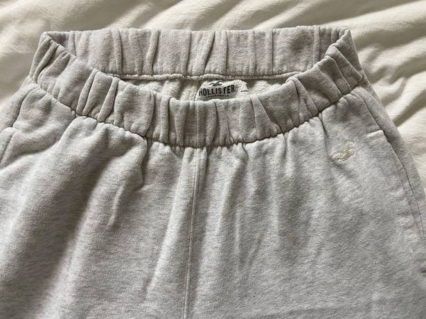 Hollister Heather Gray Sweatpants