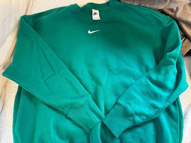 Nike crew neck