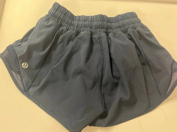 Lululemon  Hotty Hot Short 2.5”