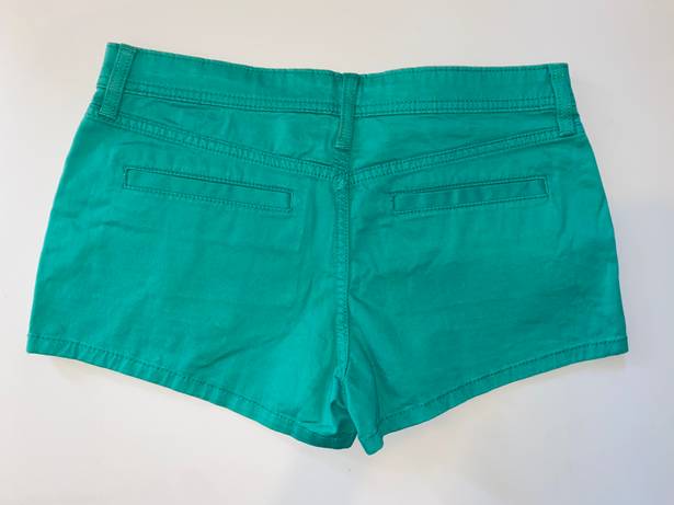 Arizona Jean Company NWT Arizona Women's Green Short Size 9 