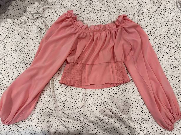 Krush Pink long flowy sleeve crop top