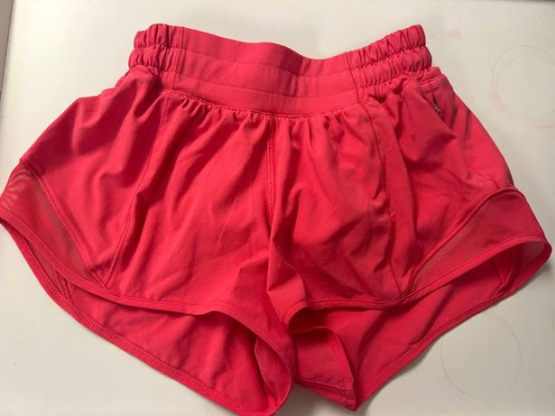 Lululemon Hotty Hot Short 2.5”