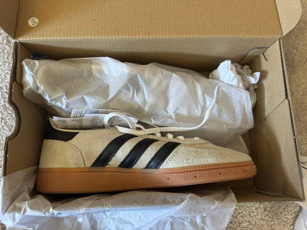 Adidas Sambas