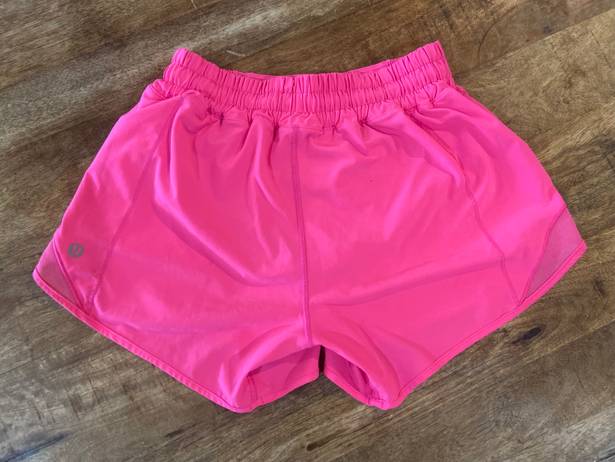 Lululemon Hotty Hot Shorts 4”