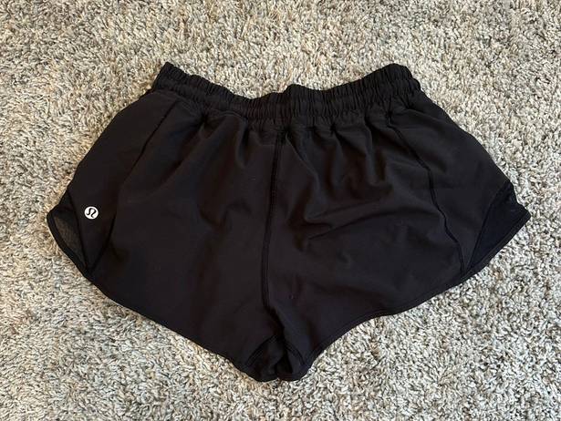 Lululemon Black Hotty Hot 2.5” Shorts